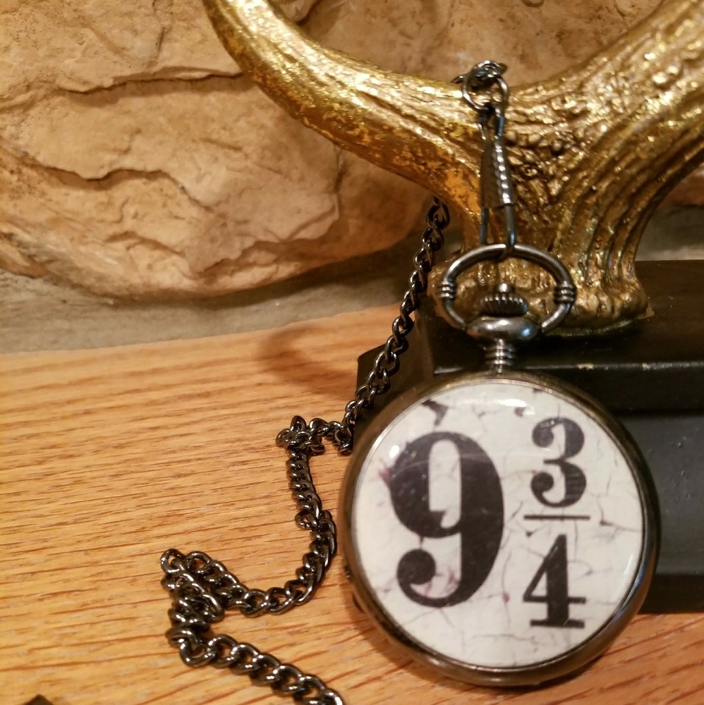 Harry Potter 9 3/4  Pocket Watch